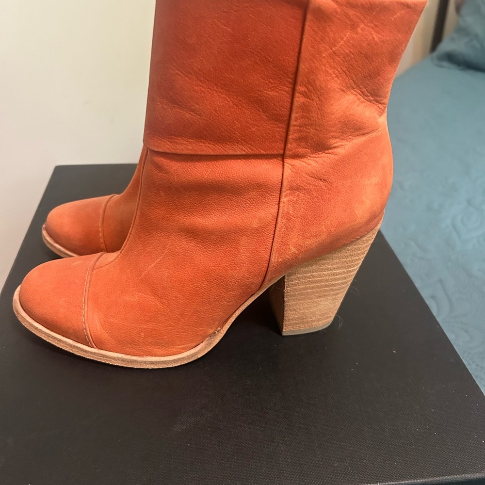 LLBEAN burnt orange Women's Boots